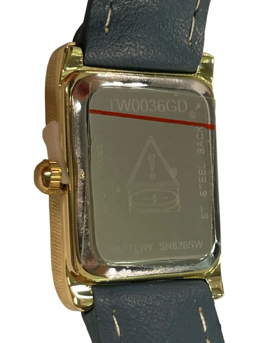 Time and Tru stylish gold